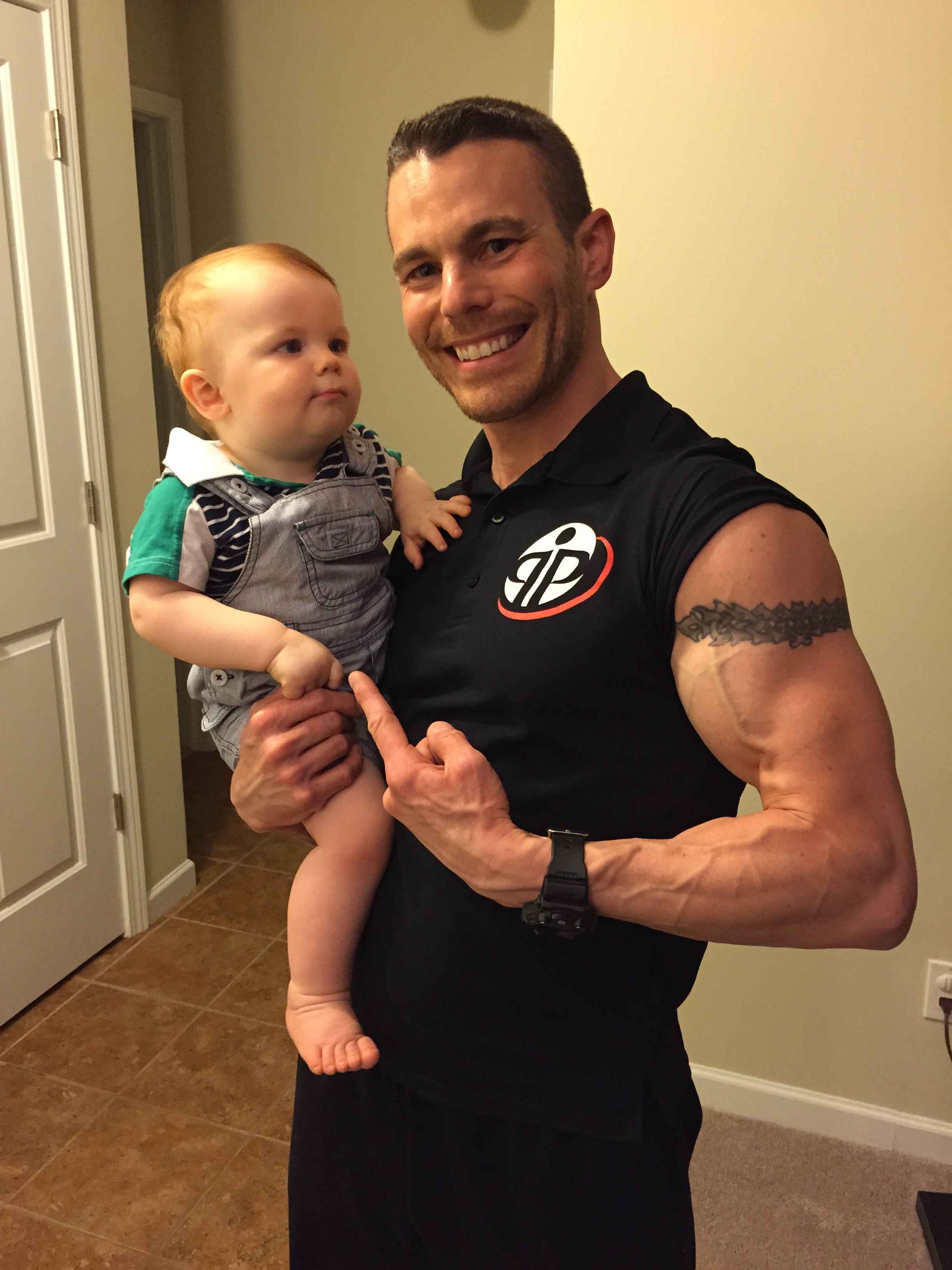 Natural bodybuilder, dad bod, fit dad, Mike Lipowski